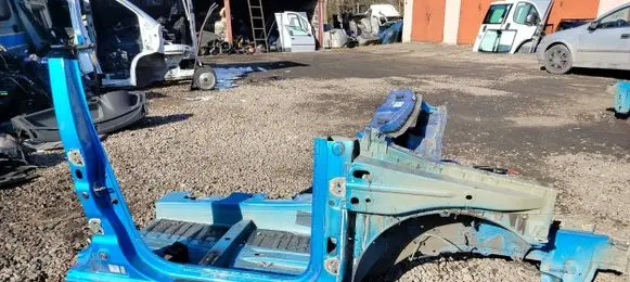 Front quarter panel