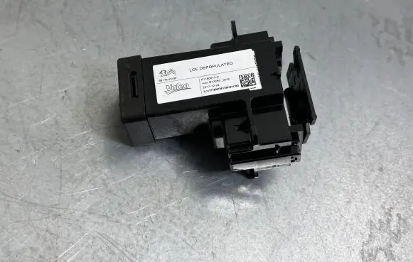 Citroen C4 SpaceTourer Ignition lock 9814247280