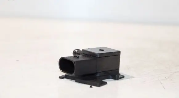 BMW 3 E90 E91 Exhaust gas pressure sensor 7805152
