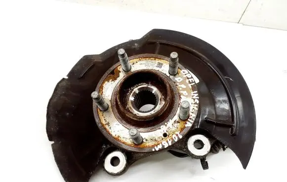 Opel Insignia B Front wheel hub 13507016 557804735