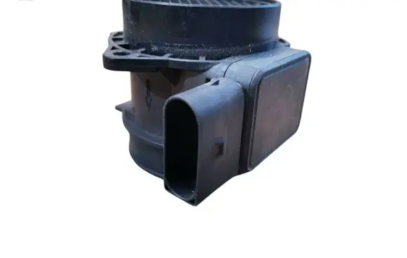 Volvo S40, V40 Mass air flow meter 30611533 61018907 5WK9624