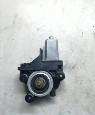 Ford C-MAX I Front door window regulator motor 979036100 070206