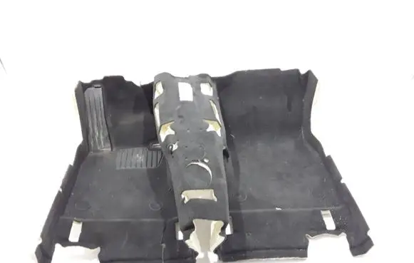 BMW 5 F10 F11 Front floor carpet liner 7343057
