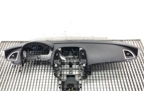 Opel Astra J Dashboard 