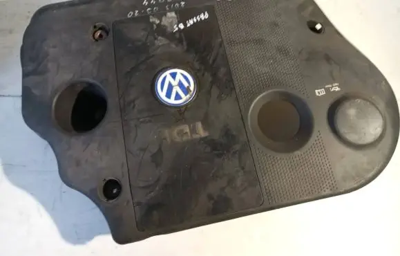 Volkswagen PASSAT B5 Engine cover (trim) 038103925AP 038103925AR