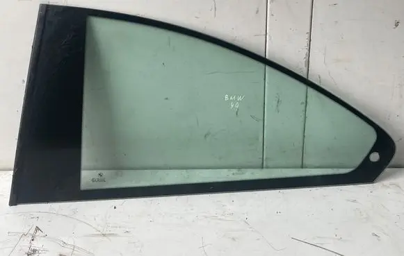 BMW 3 E36 Rear side window 43R00049 DOT24AS2M25