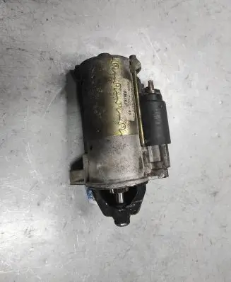 Ford Focus Starter motor 96BBF1000AB
