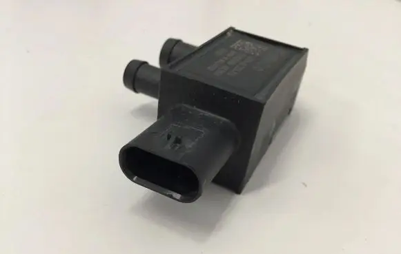 Ford F150 Exhaust gas temperature sensor JX7A5L200AD