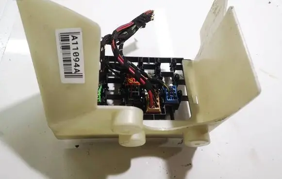 Volkswagen Golf IV Fuse box set 1j1941379