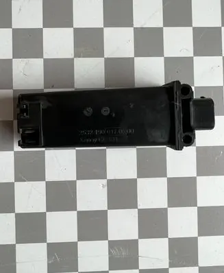 Mini One - Cooper R56 Tire pressure control unit 6793122 TSSSG4G5 018BEB