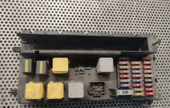 Mercedes-Benz Sprinter W906 SAM control unit A9065454701