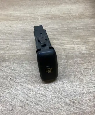 Honda HR-V Windscreen/window heater switch M17071