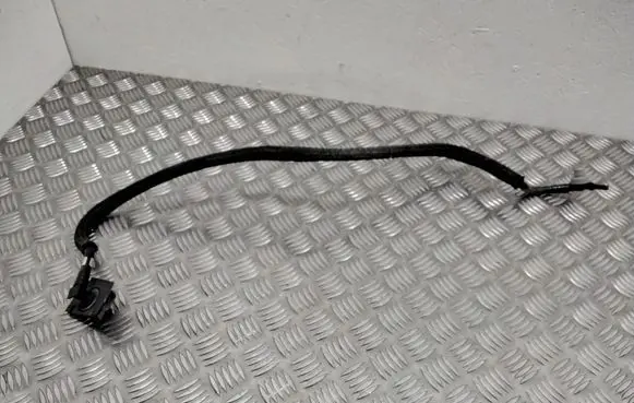 Mercedes-Benz E W212 Vacuum line/pipe/hose 2124304929