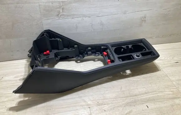 Audi Q3 F3 Cup holder front 83A862533