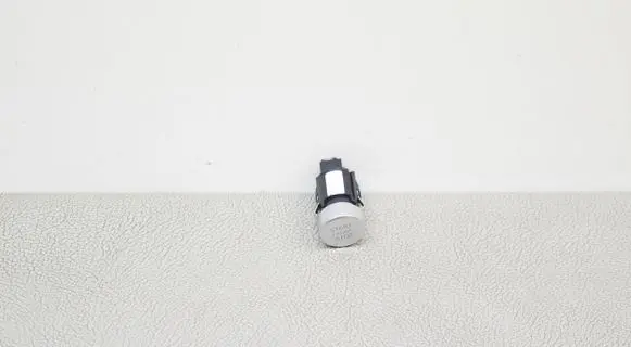 Engine start stop button switch