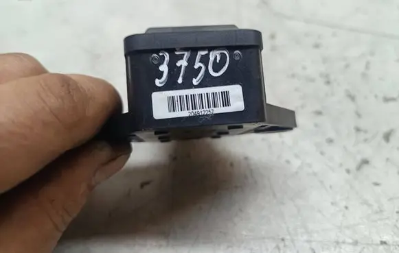 Toyota Avensis T250 ESP acceleration yaw rate sensor 0265005297 5011060 8918302020