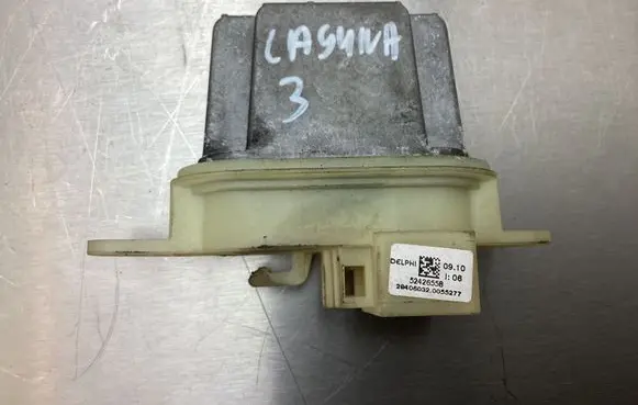 Renault Laguna III Heater blower motor/fan resistor 0055277 29406032 52426558