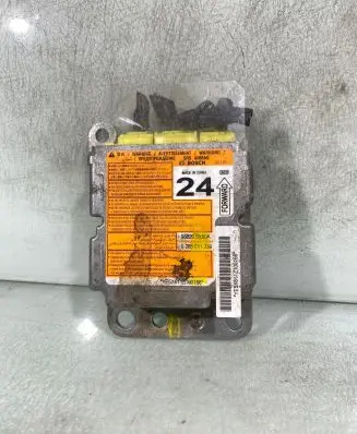 Nissan Navara D40 Airbag control unit/module 988205x60a 0285011239