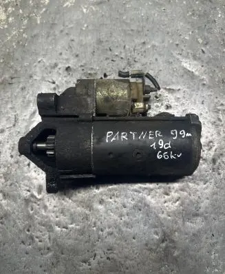 Peugeot Partner Starter motor D7R26