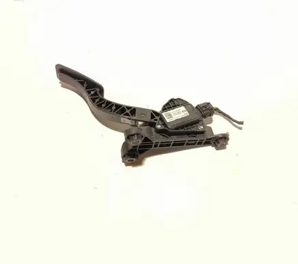 KIA Ceed Accelerator throttle pedal 32700G4200