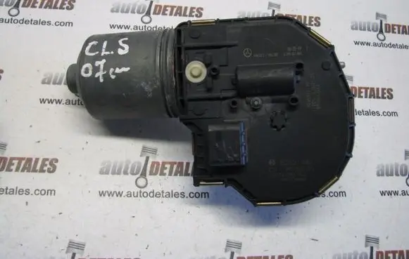 Mercedes-Benz CLS C219 Front wiper linkage and motor 1397220494