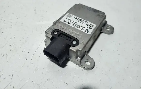 Opel Astra H ESP acceleration yaw rate sensor 13223930 15113701 A2C53081144