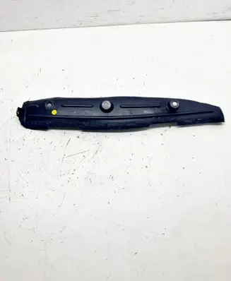 Audi TT TTS RS Mk3 8S Fender foam support/seal 8S0821112