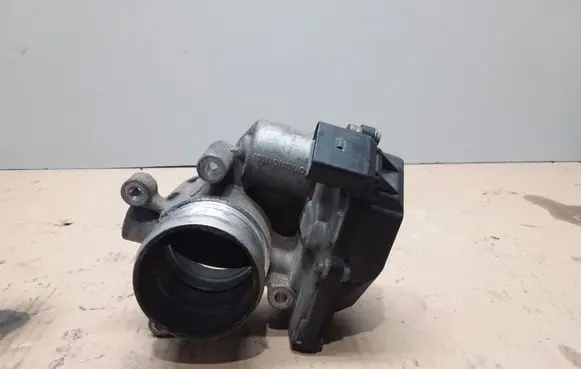 Audi A4 S4 B8 8K Throttle valve 03L128063R