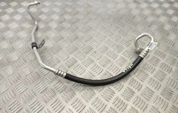 Opel Grandland X Air conditioning (A/C) pipe/hose 9676363380
