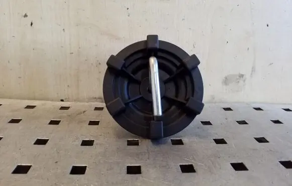 Jaguar XF X250 Spare wheel bolt 