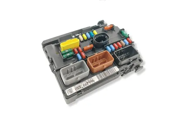 Citroen C2 Fuse module 9664997880