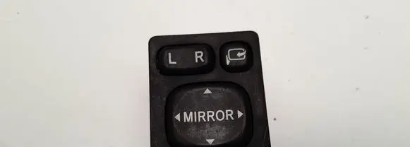 Toyota Hilux (AN10, AN20, AN30) Wing mirror switch 769747B 183575