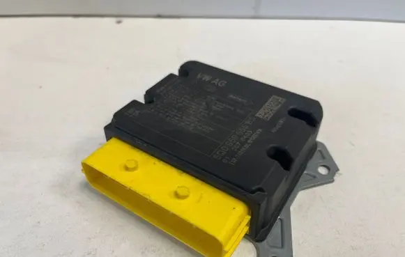 Skoda Superb B8 (3V) Airbag control unit/module 5Q0959655BS
