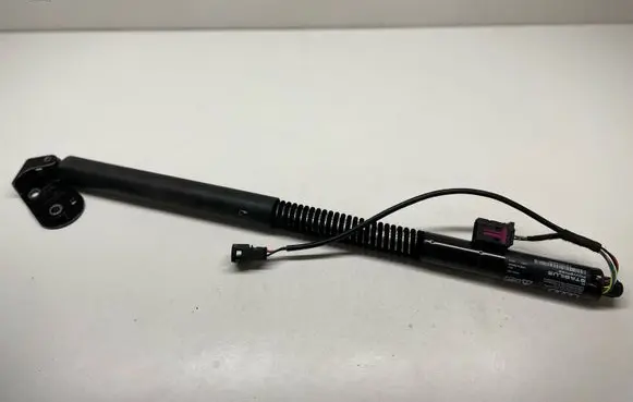 Audi A7 S7 4G Tailgate/trunk strut/damper 4G8827851F