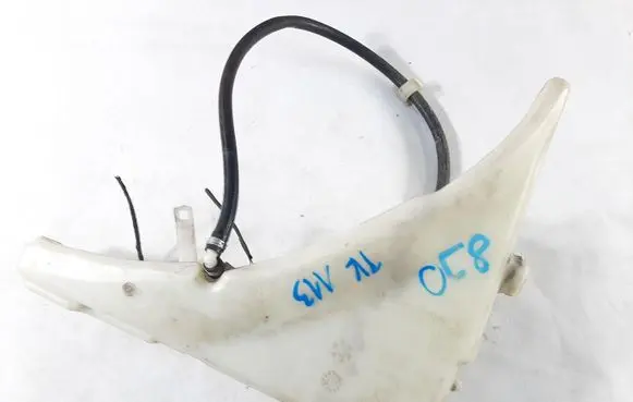 Audi TT TTS Mk2 Windshield washer fluid reservoir/tank 8J0955453