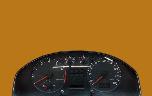 Audi A4 S4 B5 8D Speedometer (instrument cluster) 8D0919861C
