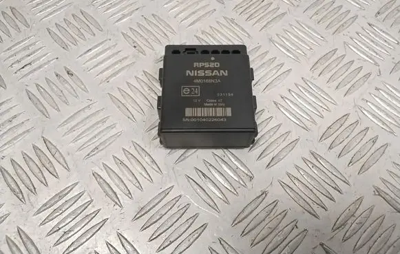 Nissan Qashqai Parking PDC control unit/module 4M0168N3A