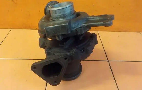 Mercedes-Benz Sprinter W906 Turbo A6460900480