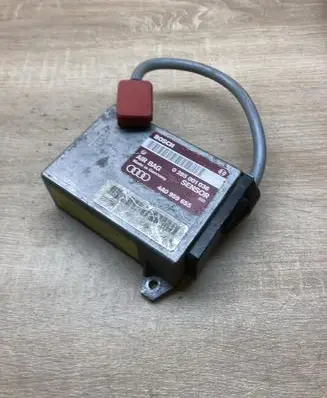 Audi A6 S6 C4 4A Airbag control unit/module 4A0959655 0285001036