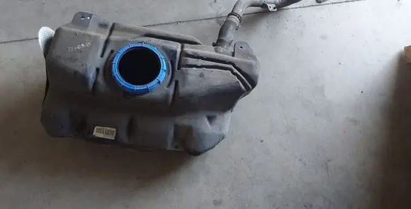 Toyota Aygo AB40 Fuel tank 771000H050
