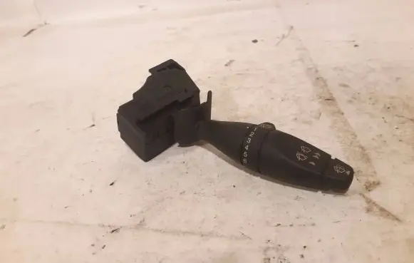 Ford Focus Wiper control stalk 98AG17A553BC