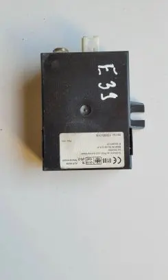 BMW 5 E39 Auxiliary heating control unit/module 8370970