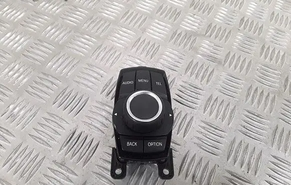 BMW 3 F30 F35 F31 Multifunctional control switch/knob 033623101