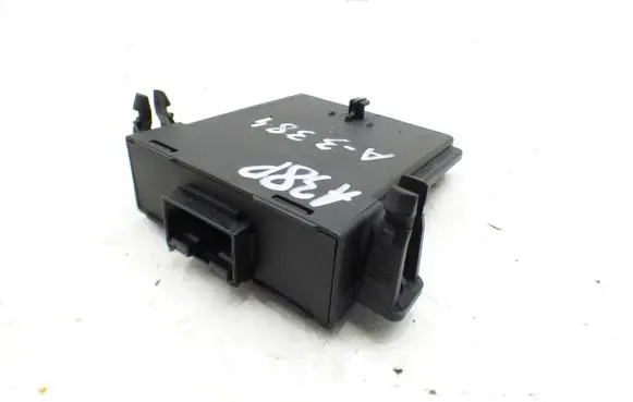 Audi A3 S3 8P Gateway control module 8P0907530A 1K0907951 5WK50025G