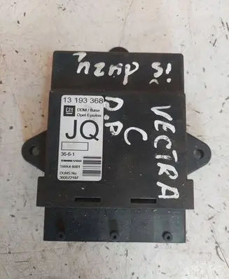 Opel Vectra C Door central lock control unit/module 13193368