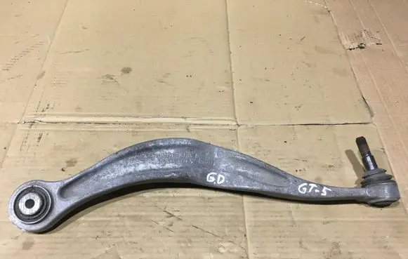 BMW 5 GT F07 Rear control arm 6779848 33326779848
