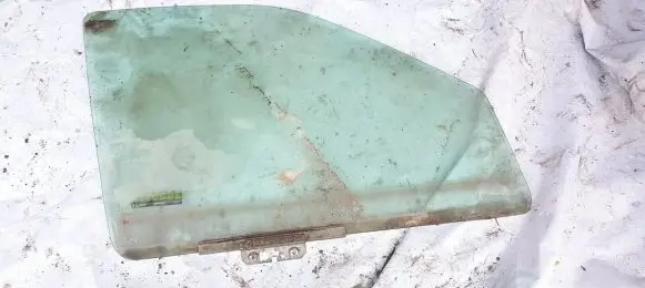 Ford Orion Front door window glass four-door