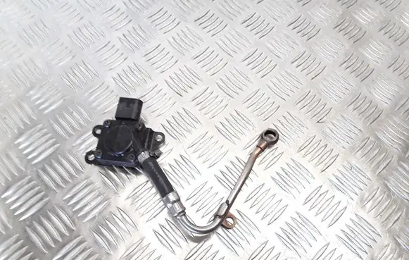BMW X3 E83 Oil pressure sensor 780801301