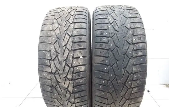 Volkswagen Golf II R17 winter/snow tires with studs 22555R1797T HAKKAPELIITTA7