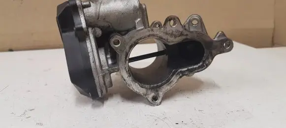 Audi A6 S6 C6 4F EGR valve 42444075S